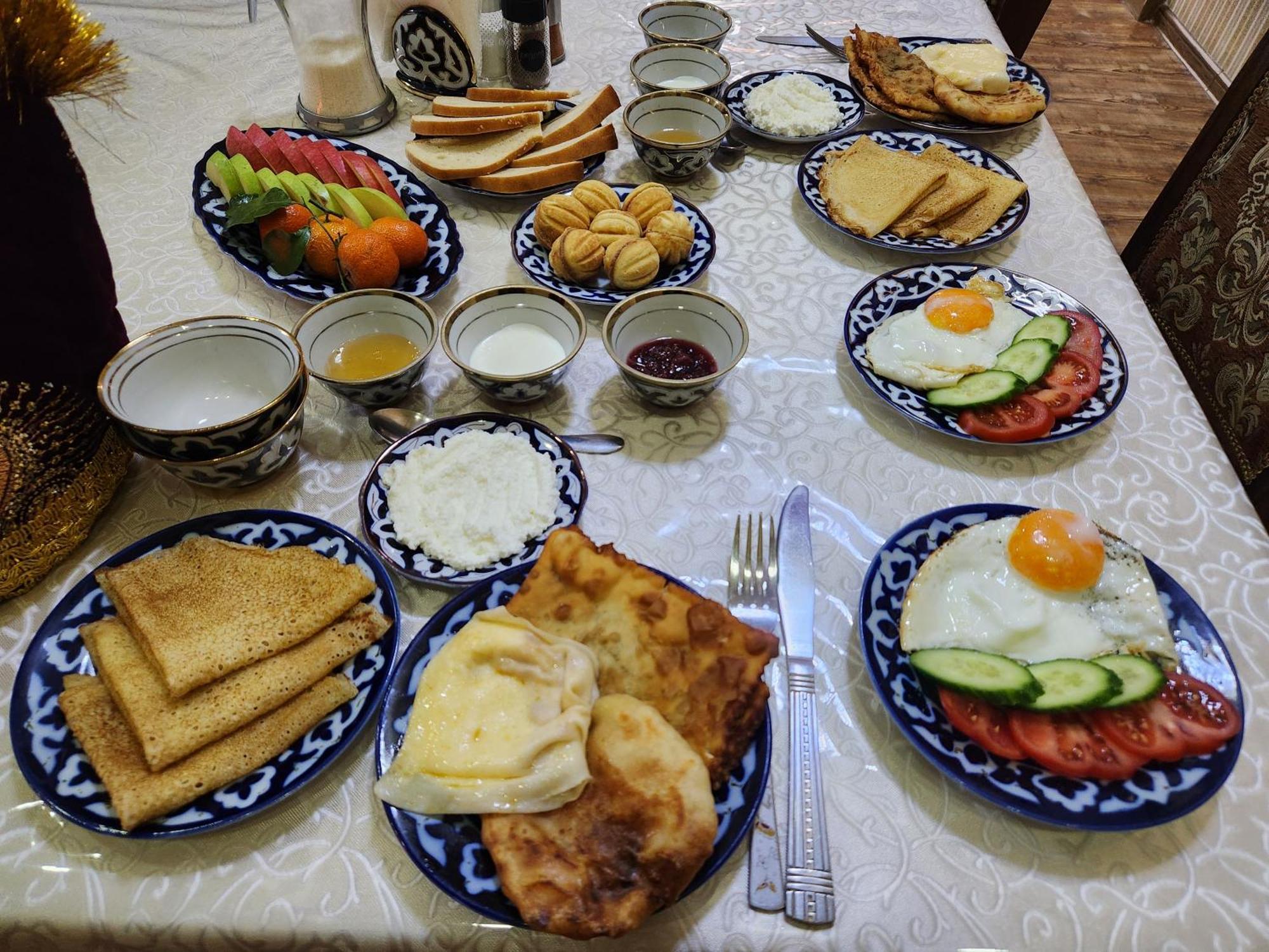 布哈拉萨曼尼住宿加早餐旅馆 外观 照片